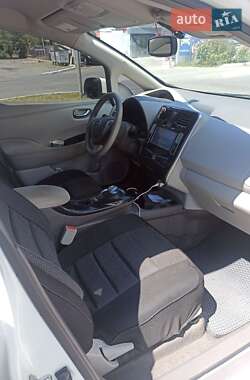 Хэтчбек Nissan Leaf 2012 в Днепре