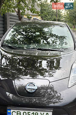 Хетчбек Nissan Leaf 2015 в Чернігові