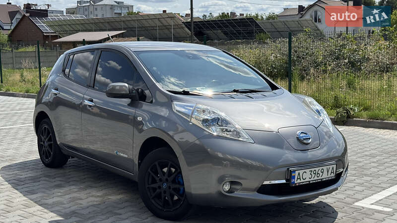 Nissan Leaf 2014