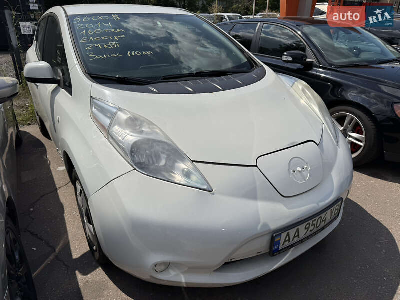 Nissan Leaf 2014