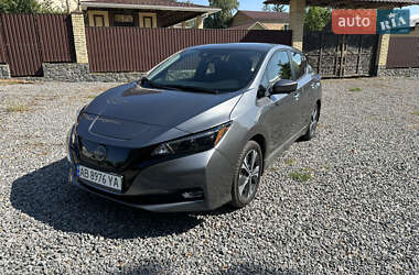 Хэтчбек Nissan Leaf 2023 в Виннице