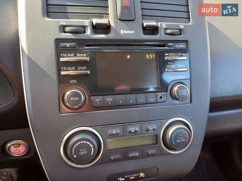 Хэтчбек Nissan Leaf 2014 в Виннице фото 4 Хэтчбек Nissan Leaf 2014 в Виннице