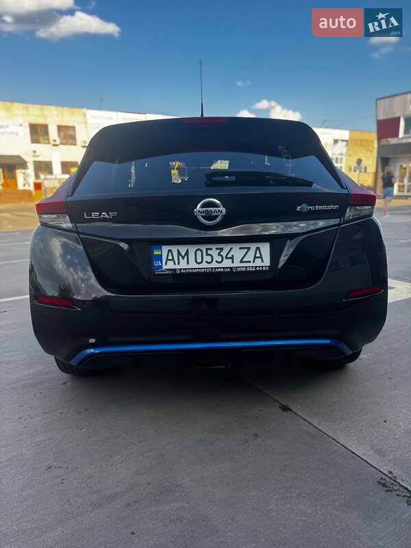 Хэтчбек Nissan Leaf 2018 в Бердичеве