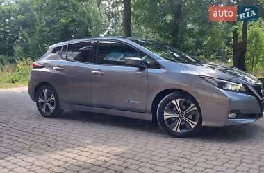 Хетчбек Nissan Leaf 2020 в Хмельницькому