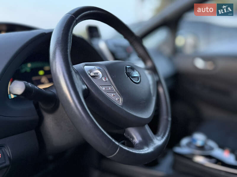 Хэтчбек Nissan Leaf 2015 в Житомире фото 29 Хэтчбек Nissan Leaf 2015 в Житомире