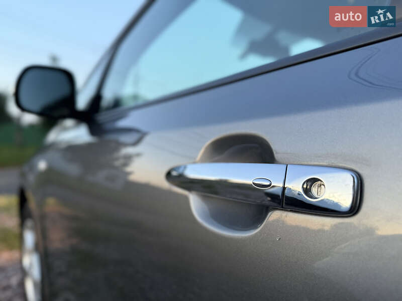 Хэтчбек Nissan Leaf 2015 в Житомире фото 36 Хэтчбек Nissan Leaf 2015 в Житомире