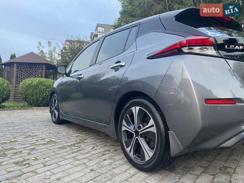Хэтчбек Nissan Leaf 2021 в Львове фото 16 Хэтчбек Nissan Leaf 2021 в Львове