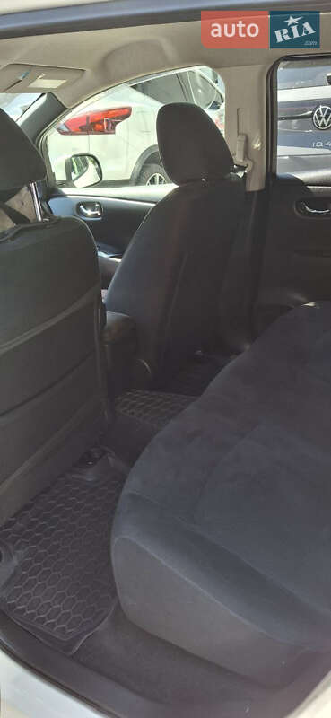 Хэтчбек Nissan Leaf 2014 в Одессе