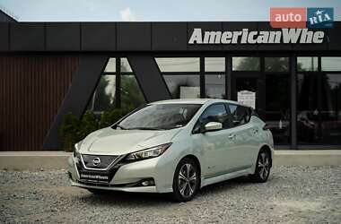 Хэтчбек Nissan Leaf 2018 в Черновцах