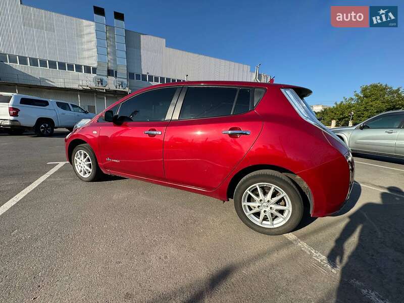Хэтчбек Nissan Leaf 2014 в Виннице фото 3 Хэтчбек Nissan Leaf 2014 в Виннице