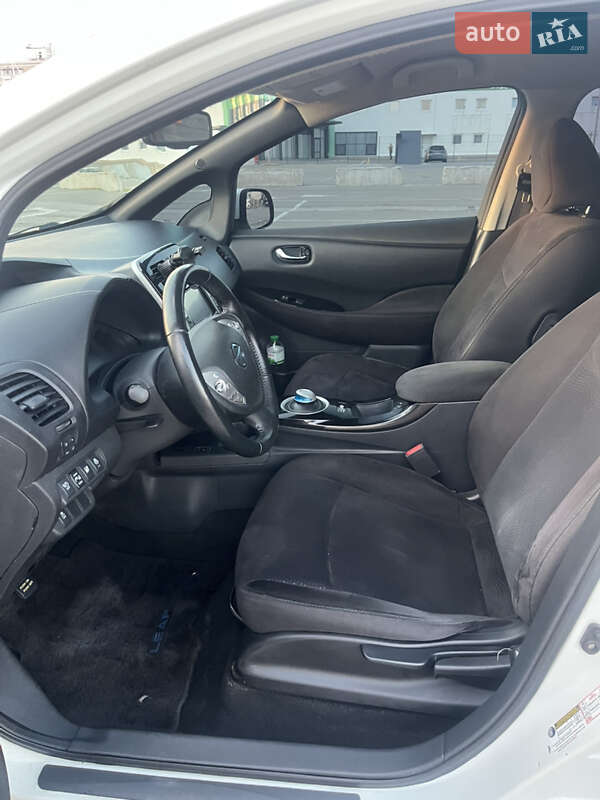 Хэтчбек Nissan Leaf 2013 в Киеве фото 9 Хэтчбек Nissan Leaf 2013 в Киеве
