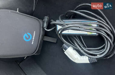 Хетчбек Nissan Leaf 2013 в Києві