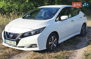 Хетчбек Nissan Leaf 2019 в Кропивницькому