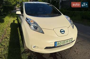 Хетчбек Nissan Leaf 2015 в Мукачевому