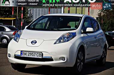Хэтчбек Nissan Leaf 2013 в Черкассах