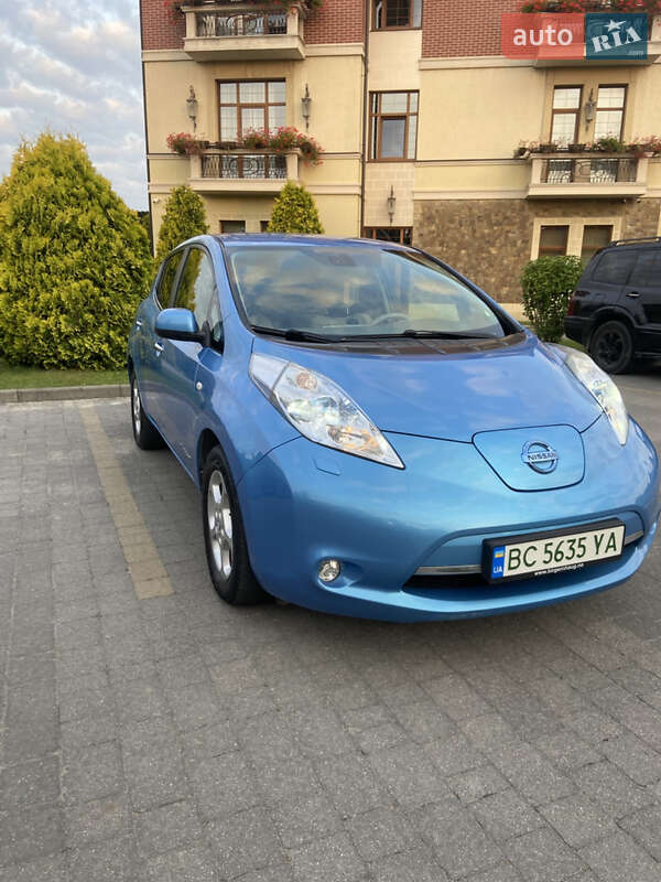 Nissan Leaf 2012