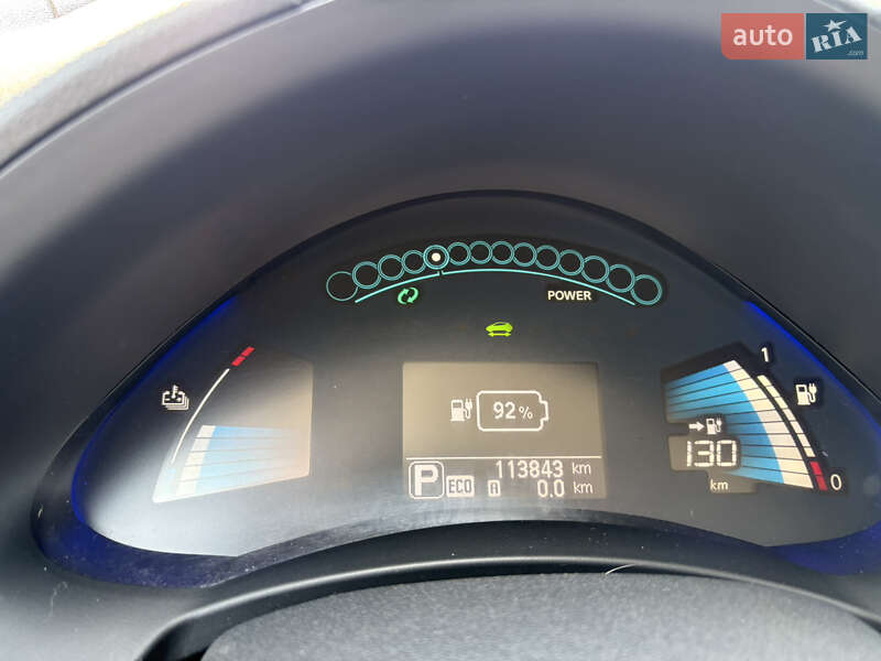 Хэтчбек Nissan Leaf 2016 в Кременчуге