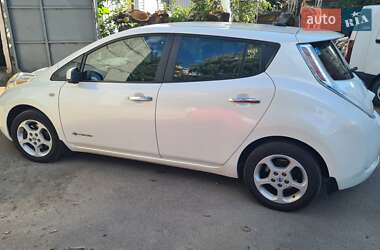 Хетчбек Nissan Leaf 2014 в Вінниці