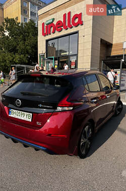 Хэтчбек Nissan Leaf 2021 в Одессе