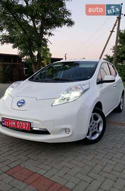 Хэтчбек Nissan Leaf 2014 в Золочеве