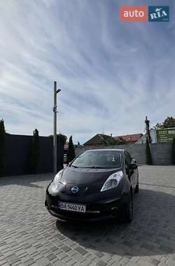 Хэтчбек Nissan Leaf 2014 в Кропивницком