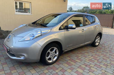 Хэтчбек Nissan Leaf 2014 в Владимире