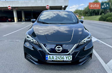 Хэтчбек Nissan Leaf 2019 в Киеве