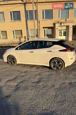 Хетчбек Nissan Leaf 2020 в Тернополі