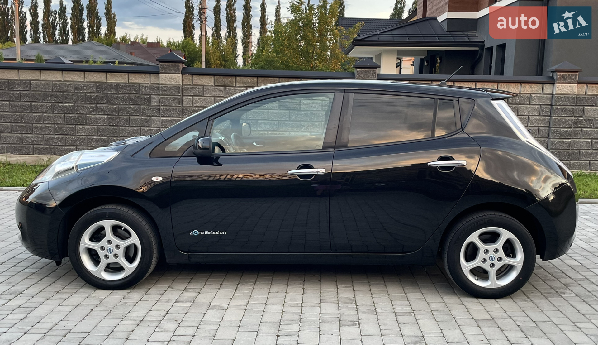 2015 Nissan Leaf - мініатюра 14