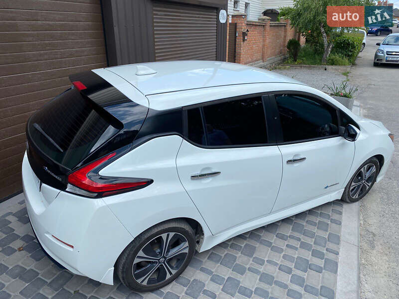 Хэтчбек Nissan Leaf 2018 в Кропивницком фото 4 Хэтчбек Nissan Leaf 2018 в Кропивницком