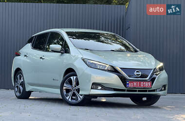 Хэтчбек Nissan Leaf 2018 в Дрогобыче