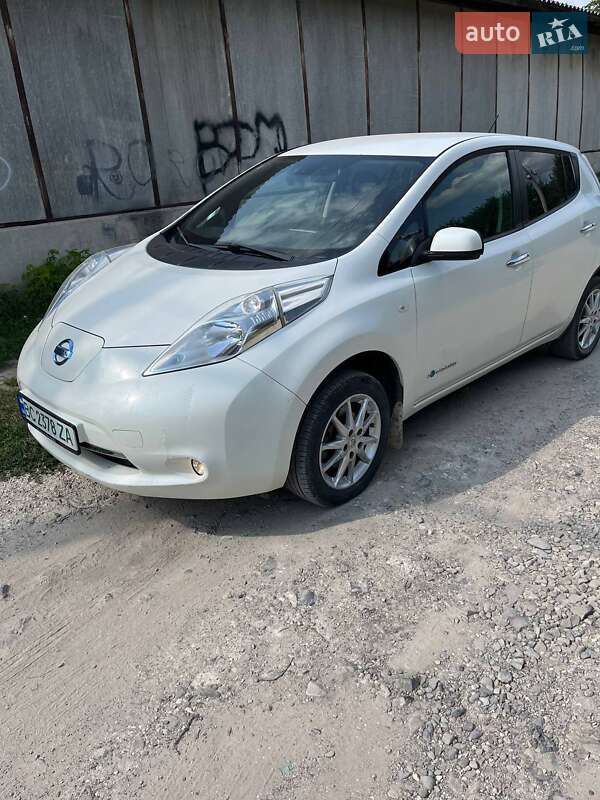 Nissan Leaf 2015