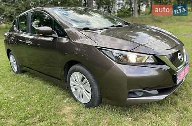 Хетчбек Nissan Leaf 2022 в Хмельницькому