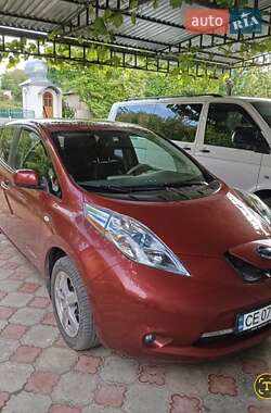 Хэтчбек Nissan Leaf 2012 в Черновцах