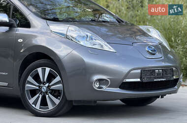 Хэтчбек Nissan Leaf 2013 в Дрогобыче