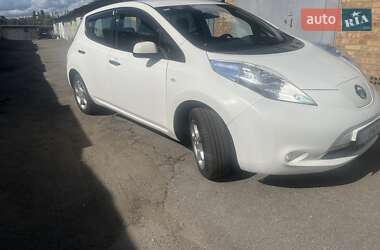 Хетчбек Nissan Leaf 2016 в Києві