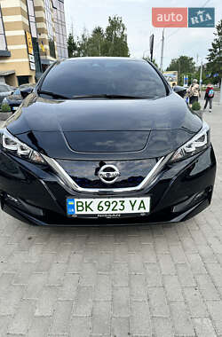 Хэтчбек Nissan Leaf 2020 в Ровно