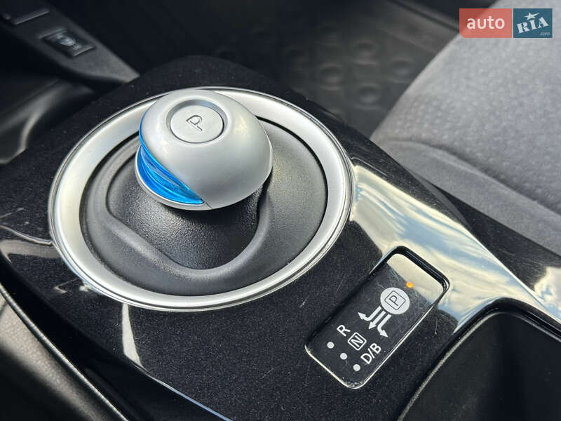 Хэтчбек Nissan Leaf 2015 в Днепре фото 21 Хэтчбек Nissan Leaf 2015 в Днепре