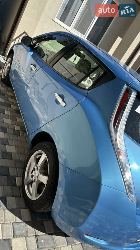 Хэтчбек Nissan Leaf 2012 в Одессе фото 10 Хэтчбек Nissan Leaf 2012 в Одессе