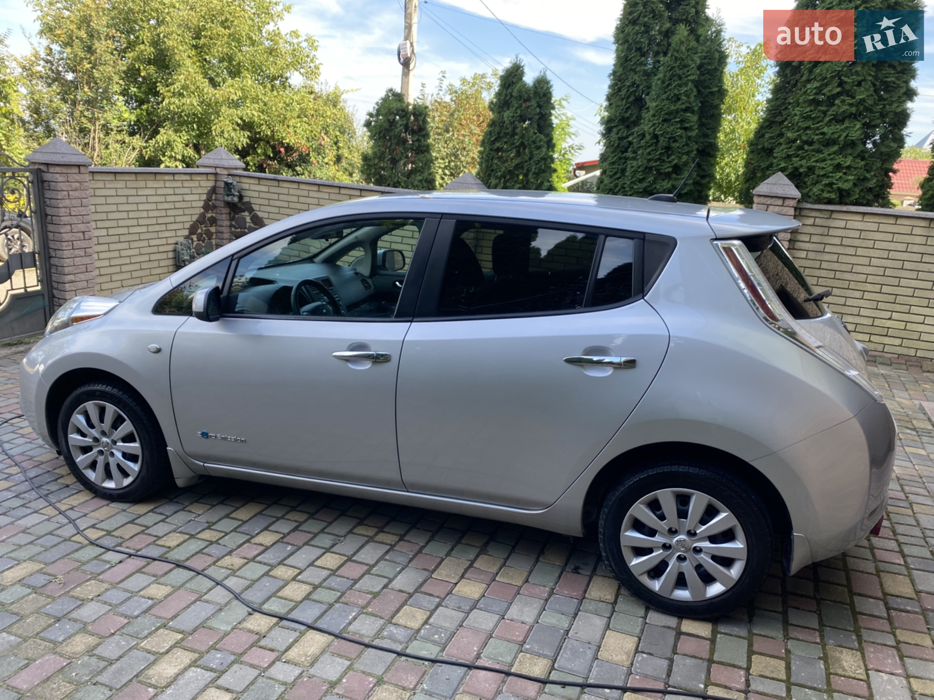 2015 Nissan Leaf - мініатюра 11