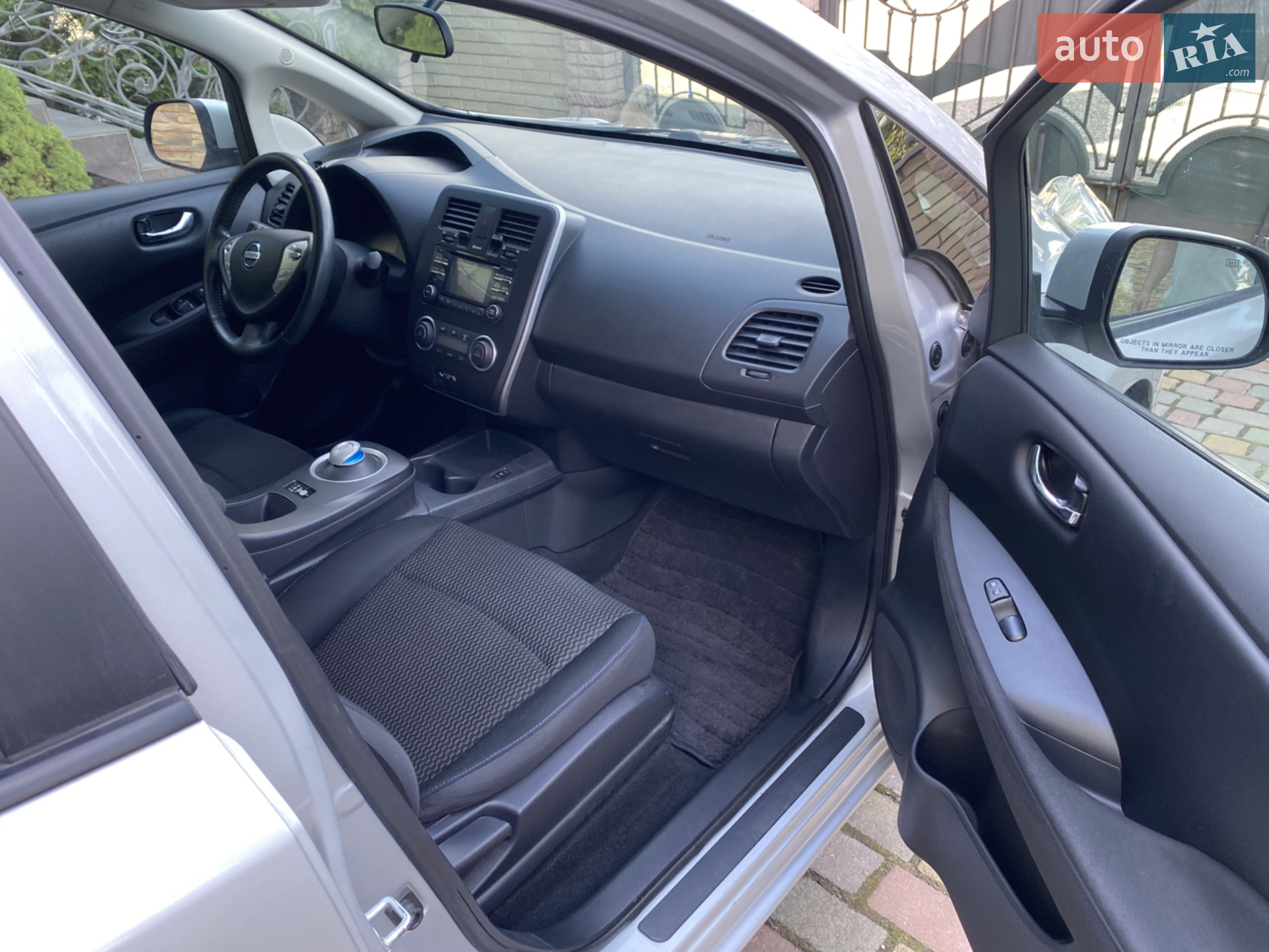 2015 Nissan Leaf - мініатюра 21