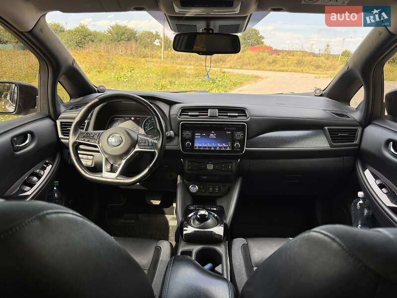 Хетчбек Nissan Leaf 2018 в Жмеринці