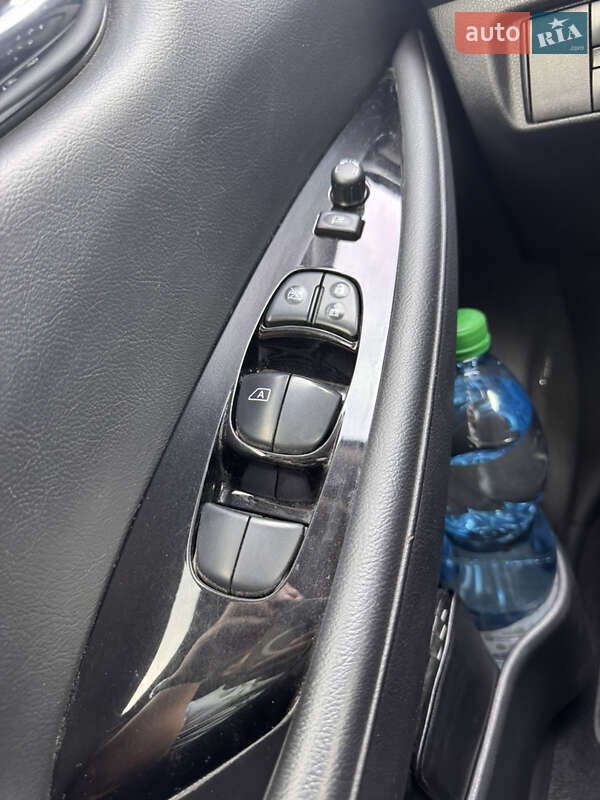 Хетчбек Nissan Leaf 2018 в Жмеринці