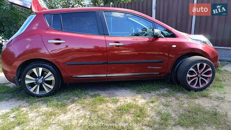 Хетчбек Nissan Leaf 2013 в Кременчуці фото 11 Хетчбек Nissan Leaf 2013 в Кременчуці