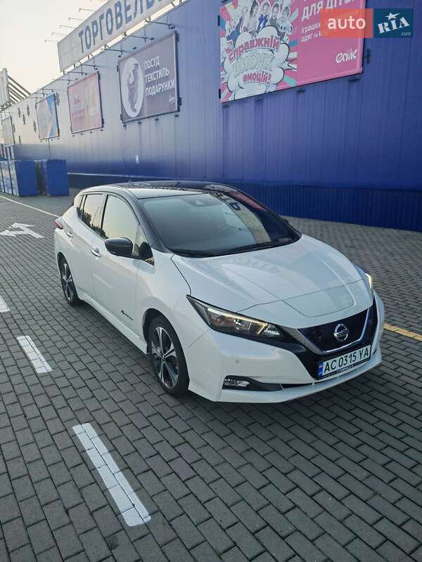Хетчбек Nissan Leaf 2020 в Луцьку фото 6 Хетчбек Nissan Leaf 2020 в Луцьку
