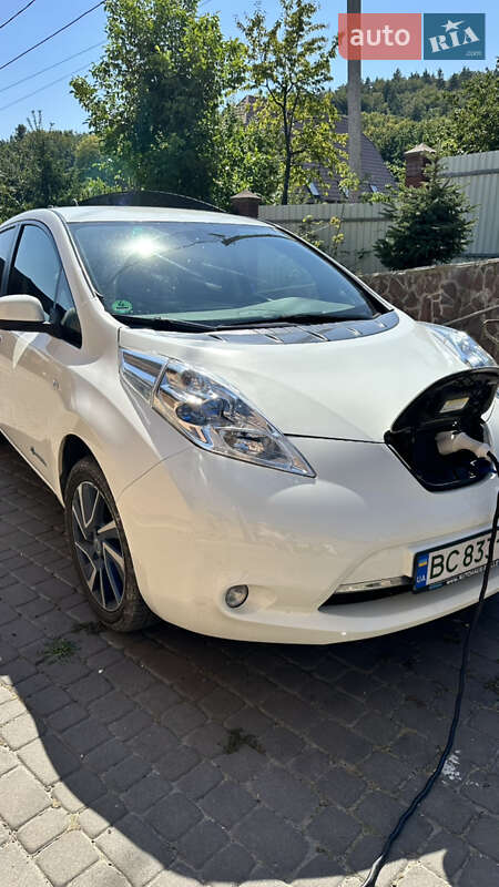 Хэтчбек Nissan Leaf 2014 в Львове фото 10 Хэтчбек Nissan Leaf 2014 в Львове