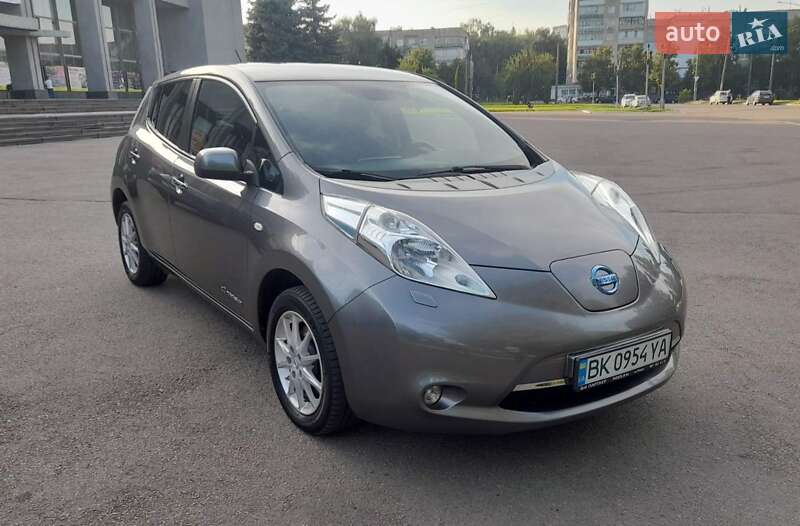 Nissan Leaf 2014