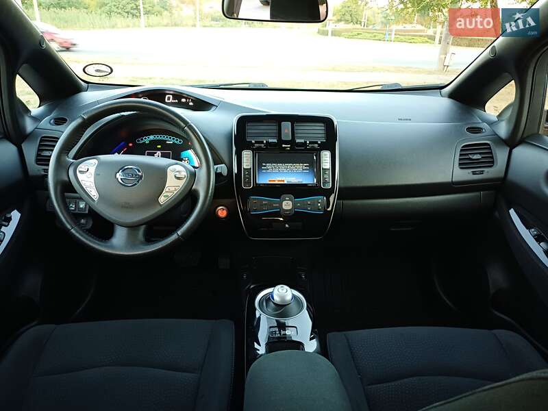 Хэтчбек Nissan Leaf 2016 в Запорожье фото 15 Хэтчбек Nissan Leaf 2016 в Запорожье