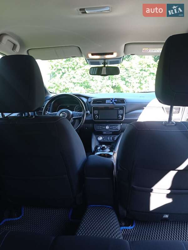Хетчбек Nissan Leaf 2019 в Києві