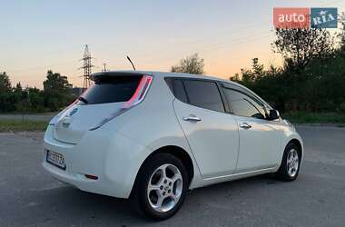 Хэтчбек Nissan Leaf 2012 в Львове